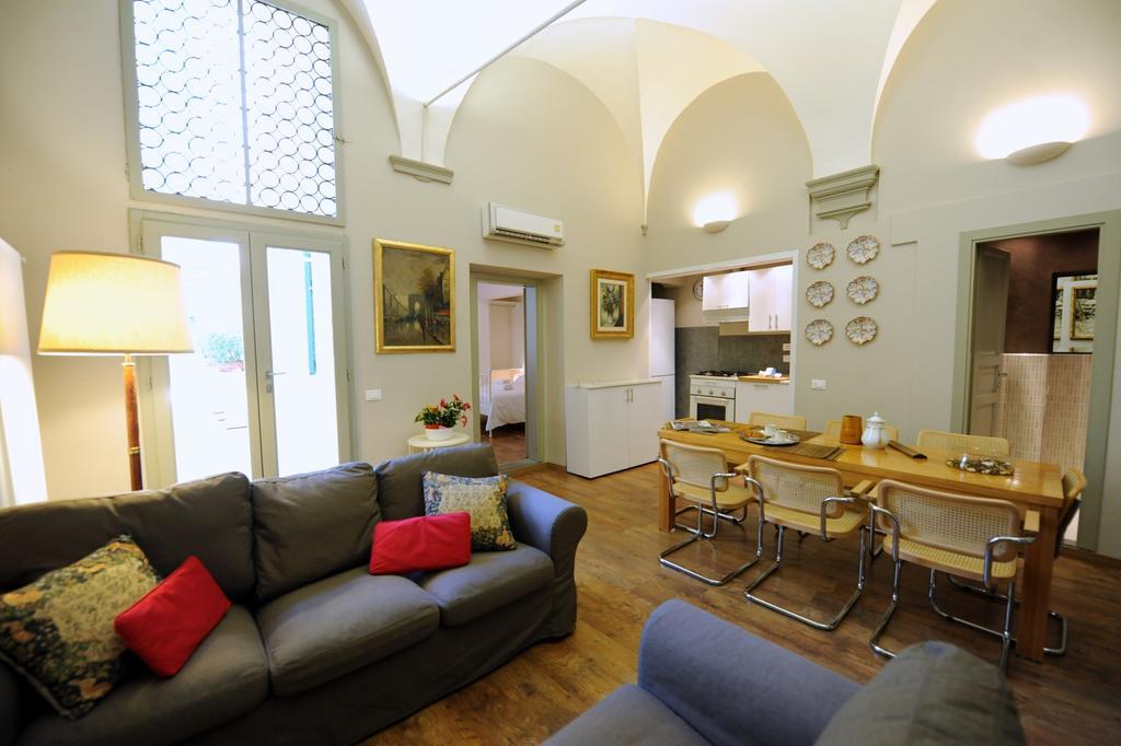 Acacia Firenze Apartments Artemisia-Angelica Florença Exterior foto