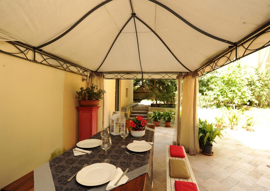 Acacia Firenze Apartments Artemisia-Angelica Florença Exterior foto