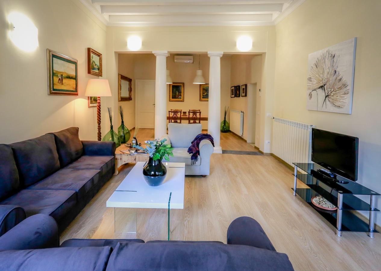 Acacia Firenze Apartments Artemisia-Angelica Florença Exterior foto